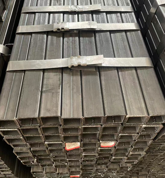 商洛工业用梯子 镀锌管焊接梯子 铁梯子方管梯